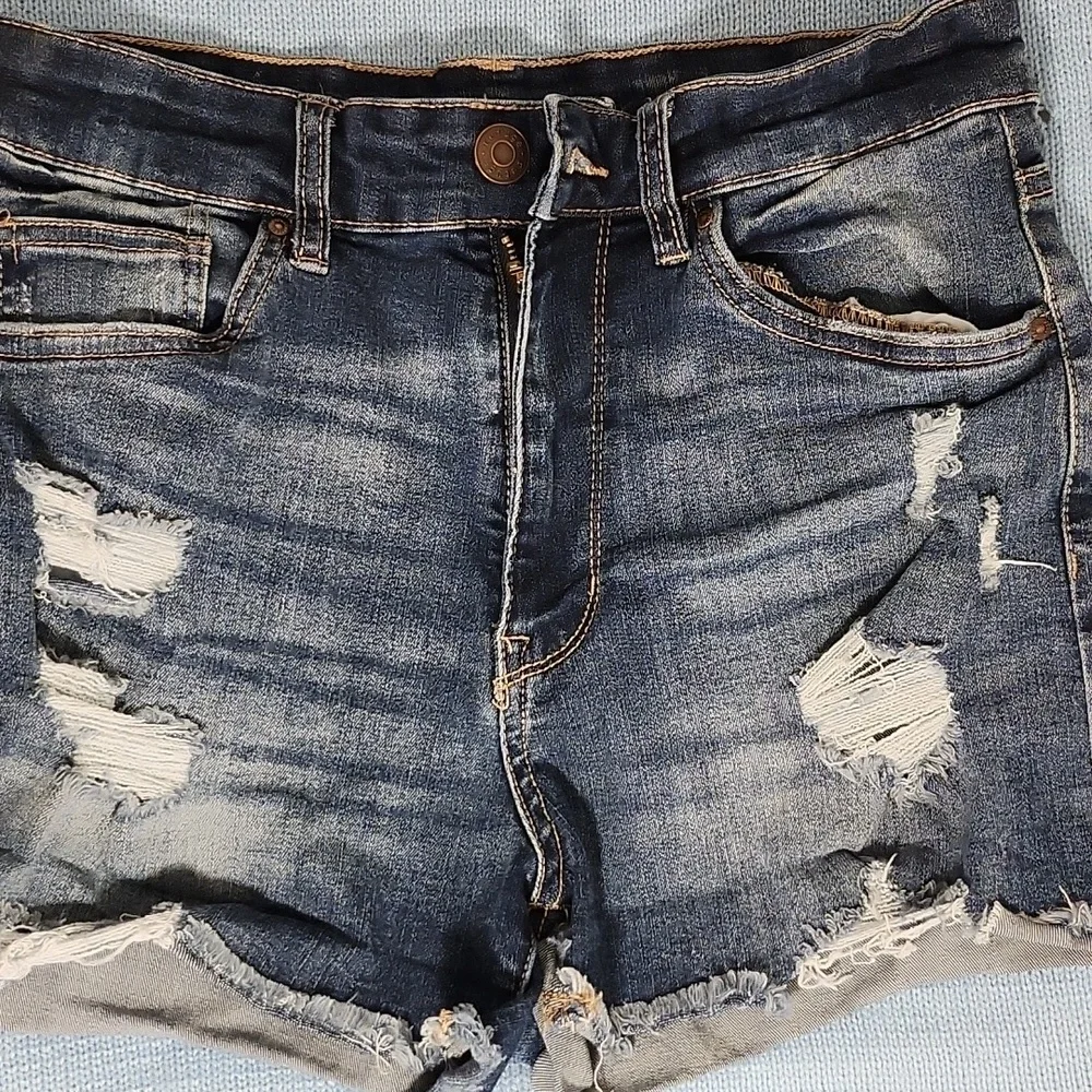 Refuge women's shorts size 5 - Picture 1 of 5